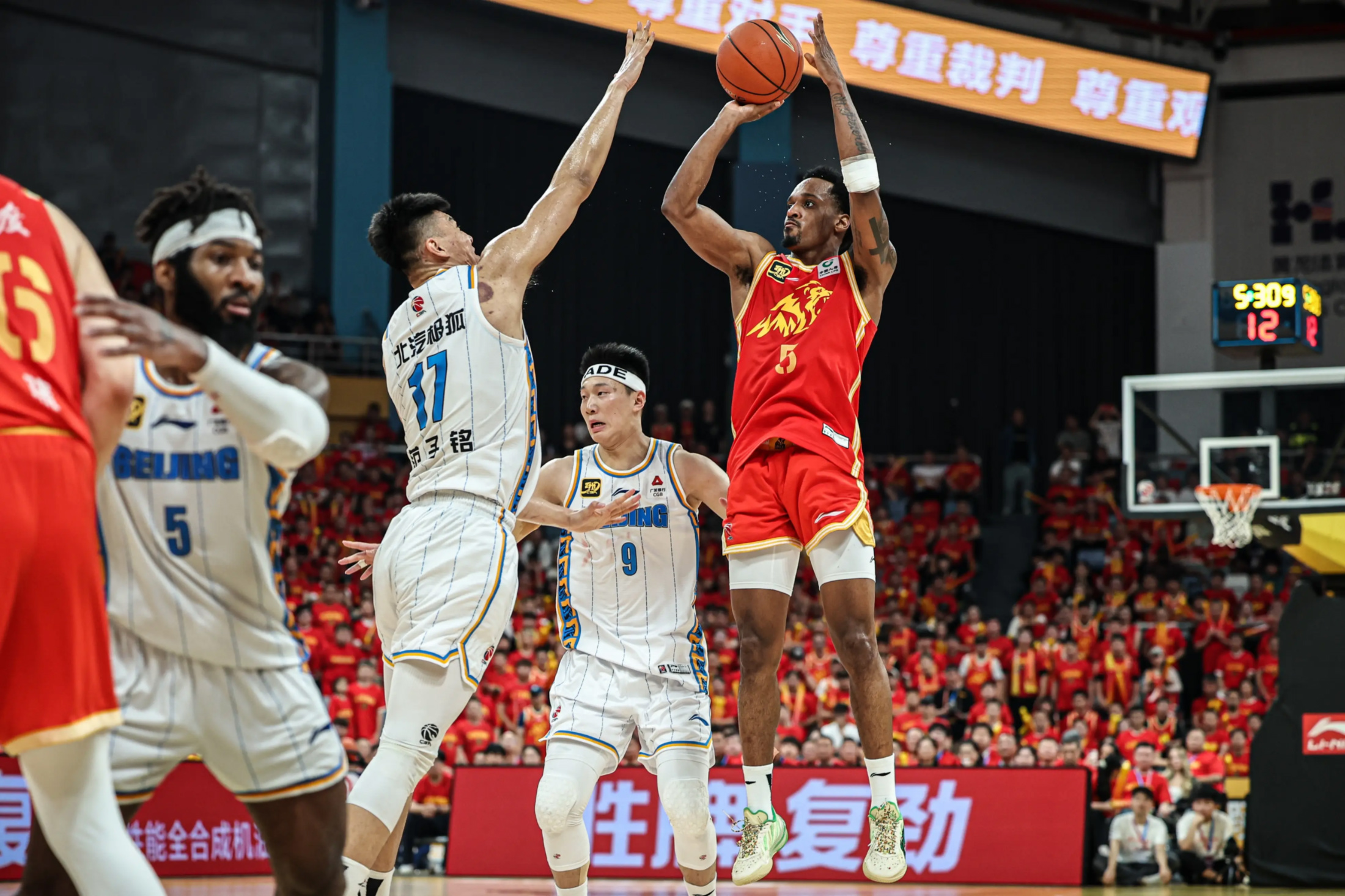 Kaiyun中国大陆官方登录风云突变广州队转会期刷新队史纪录，NBA总决赛版图或变，震撼外界，球队文化再被提及的简单介绍